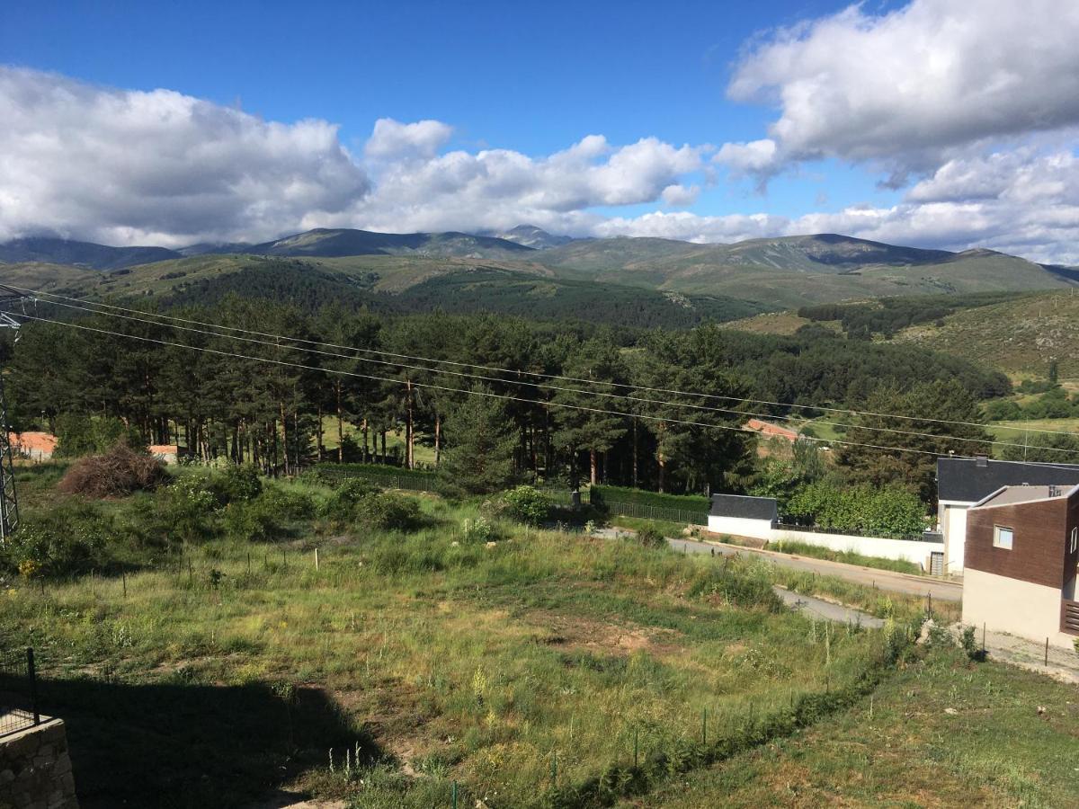 Cara Norte De Gredos Hoyos del Espino Exteriör bild