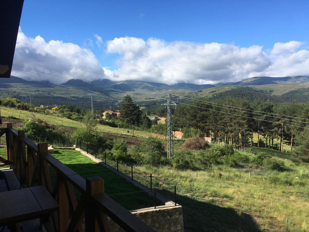 Cara Norte De Gredos Hoyos del Espino Exteriör bild