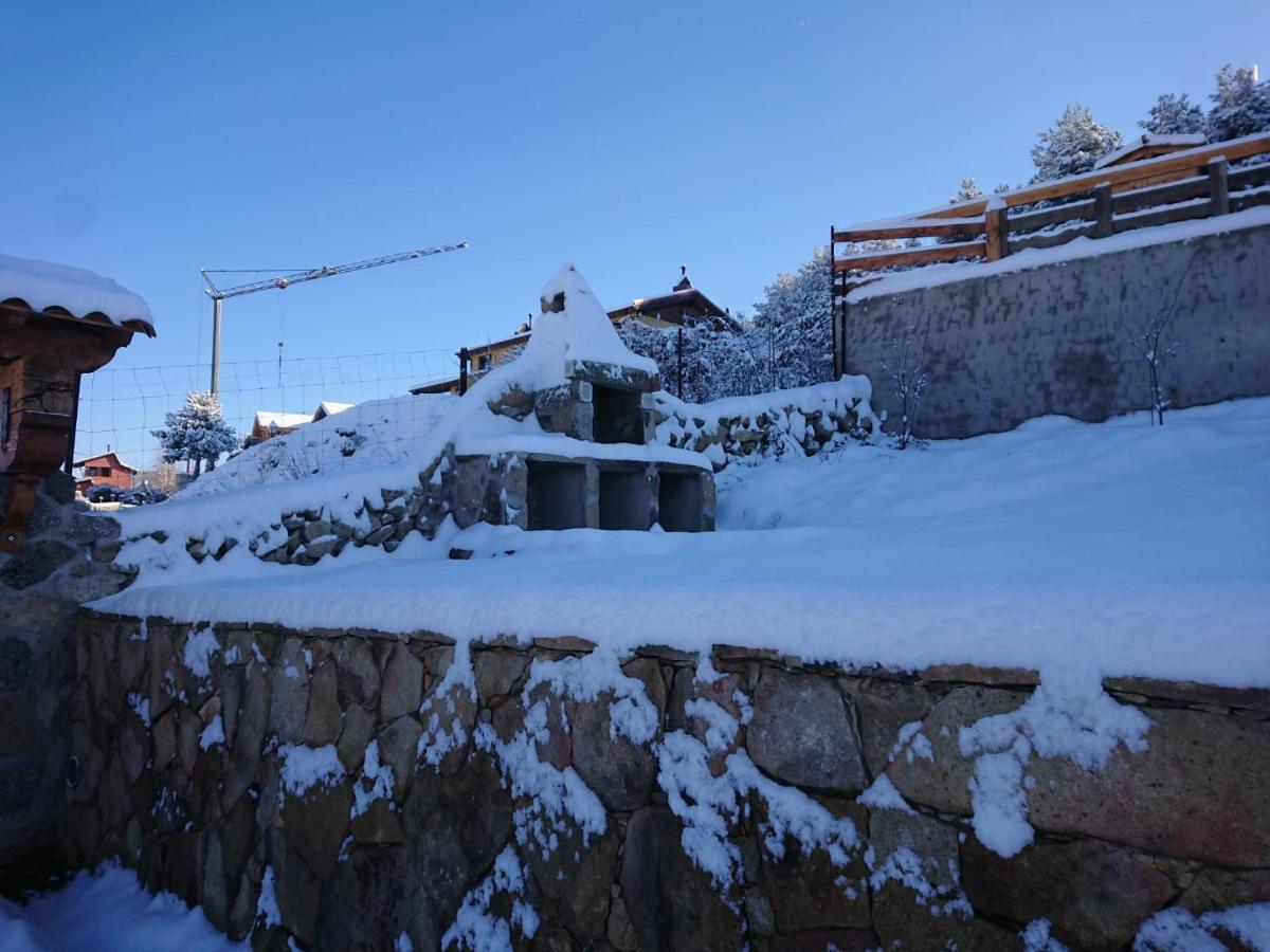 Cara Norte De Gredos Hoyos del Espino Exteriör bild