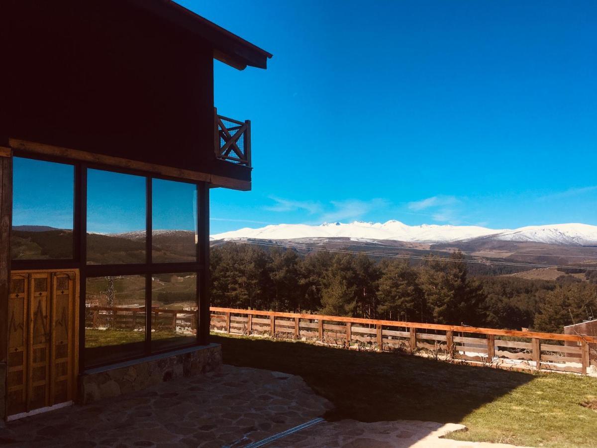 Cara Norte De Gredos Hoyos del Espino Exteriör bild